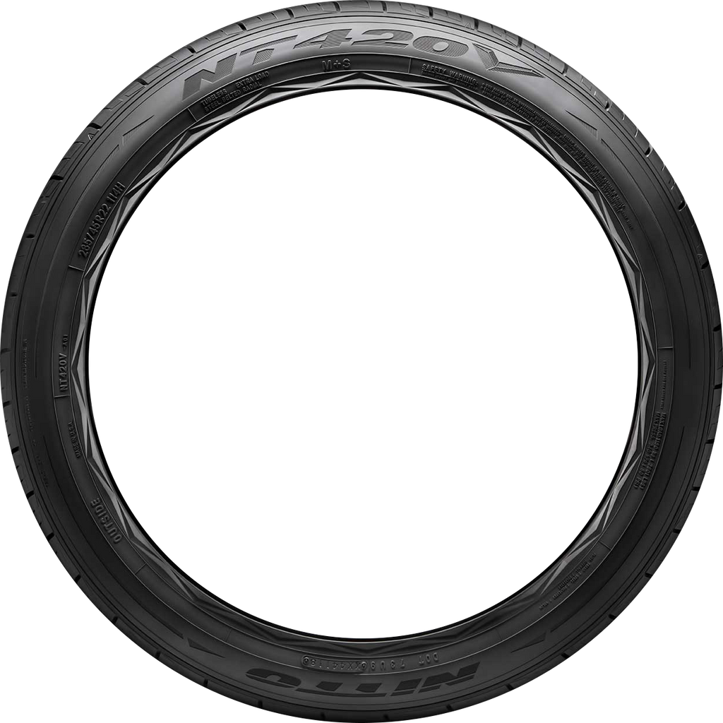 Nitto NT-420V 275/50R22 tire view 2