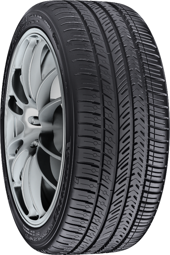 Michelin Pilot Sport AS 4 235/40R19 all-season tire