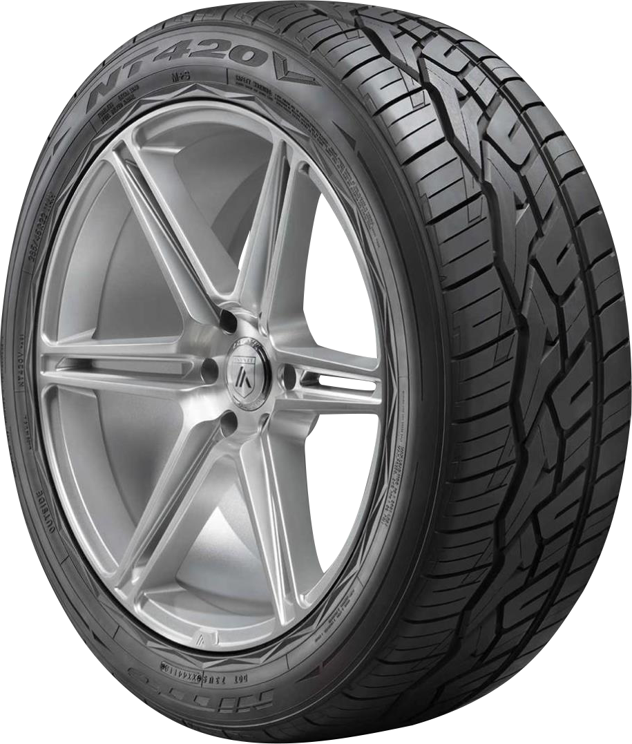 Nitto NT-420V 275/50R22 all-season tire